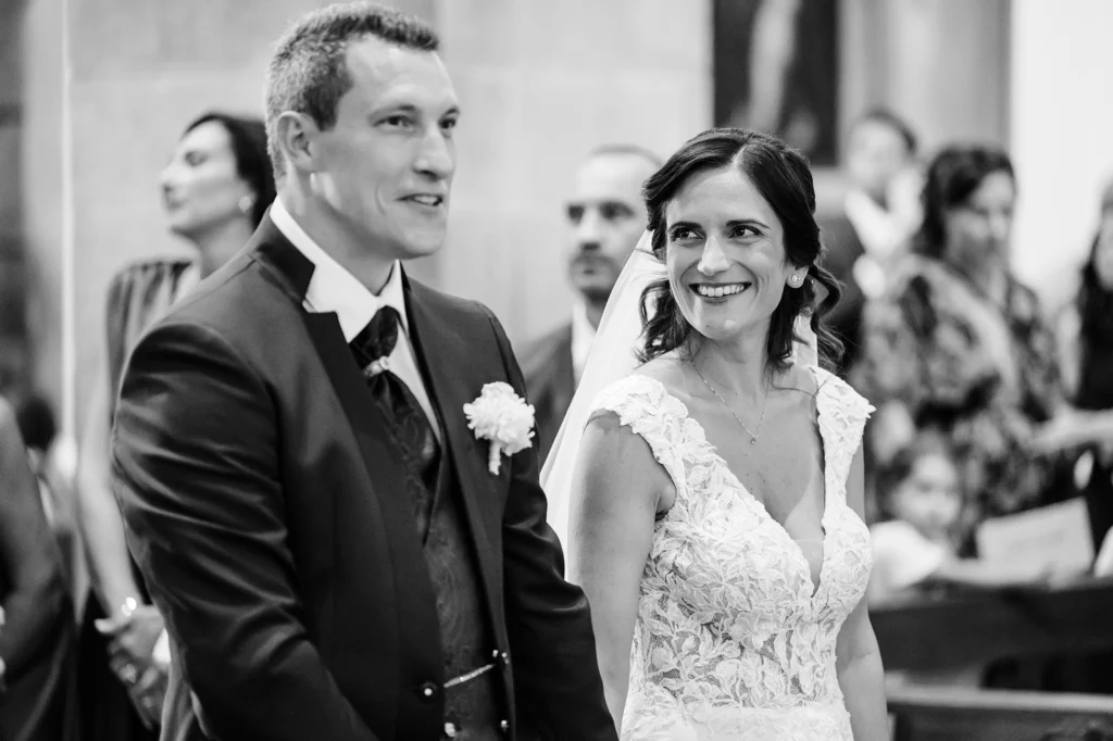 sorrisi sposa alla cerimonia