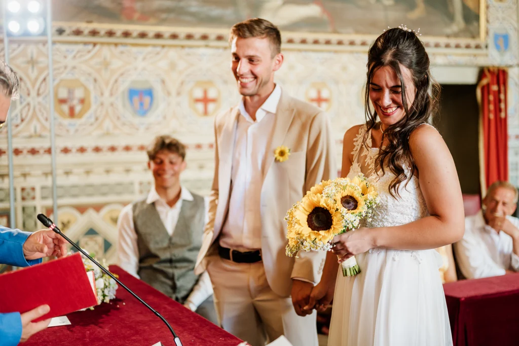 sposi sorridenti